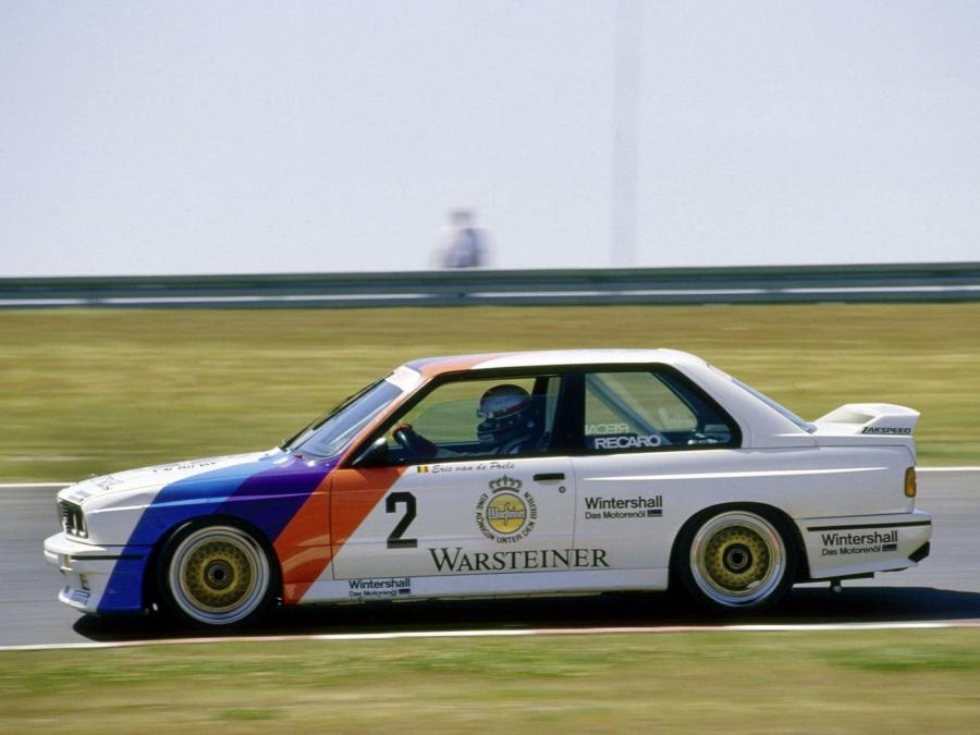  BMW M3 DTM 1987 года  (фото 4 из 27)